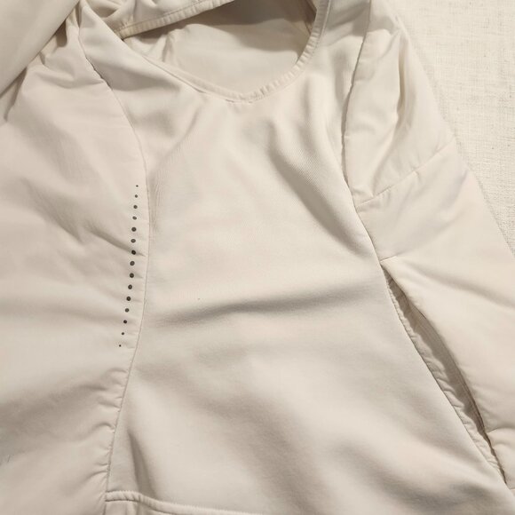 White lululemon Running Vest - Sz 8 - Picture 3 of 4